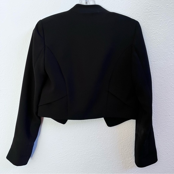 Topshop black crepe crop open blazer - Picture 6 of 8
